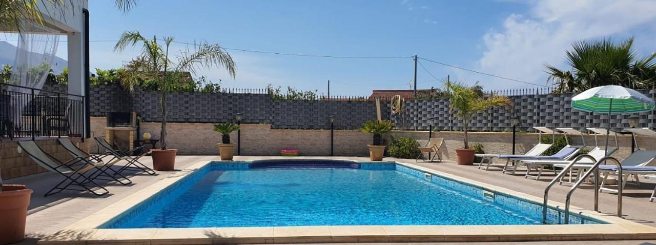 Villa Marianna Con Piscina Privata Ampi Spazi Esterni E Wifi Free Trabia Eksteriør bilde